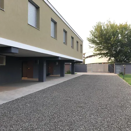 Appartement Opustisza7