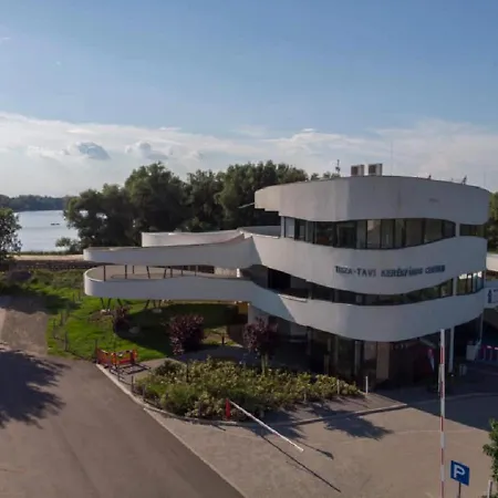 Opustisza7 Appartement Tiszafüred